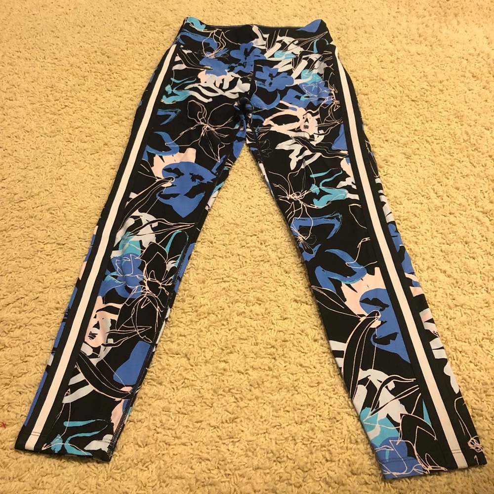 Calvin Klein Black and Blue Patterned Leggings